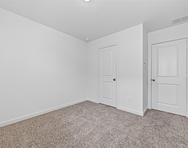 1738 Revolution Way - Photo Thumbnail 41
