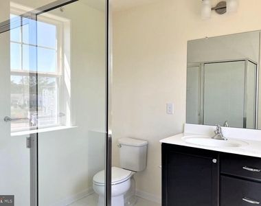 61 Becker Drive - Photo Thumbnail 26