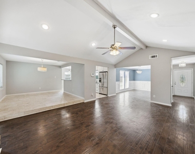 2502 Hollow Hook Road - Photo Thumbnail 1