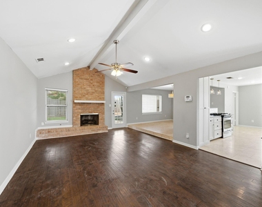 2502 Hollow Hook Road - Photo Thumbnail 2