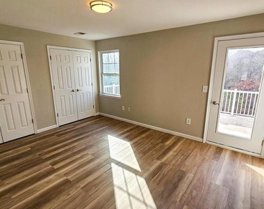 380 Radio Rd - Photo Thumbnail 38