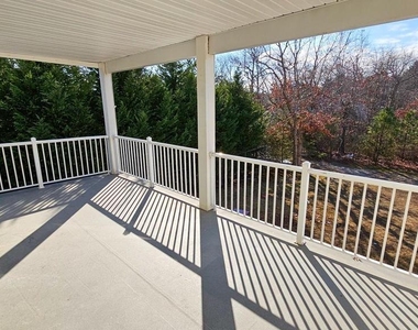 380 Radio Rd - Photo Thumbnail 26