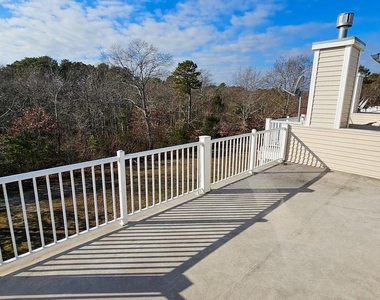 380 Radio Rd - Photo Thumbnail 43