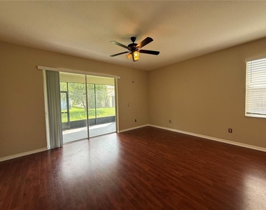 6520 Bridgecrest Drive - Photo Thumbnail 14