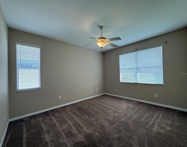 6520 Bridgecrest Drive - Photo Thumbnail 18