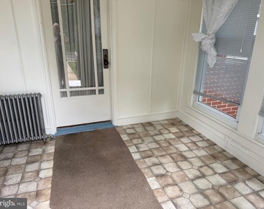 202 Main Street - Photo Thumbnail 1