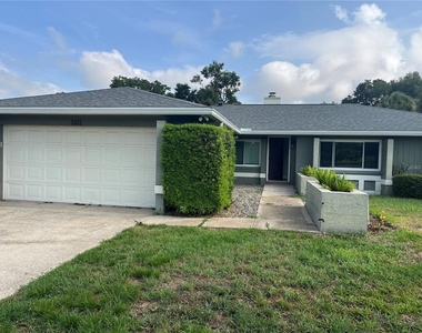 3101 Village Lane - Photo Thumbnail 2