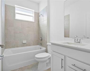 14916 Anchorage Road - Photo Thumbnail 10