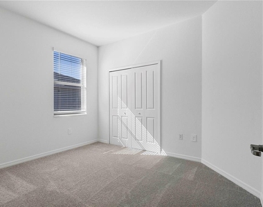 14916 Anchorage Road - Photo Thumbnail 9