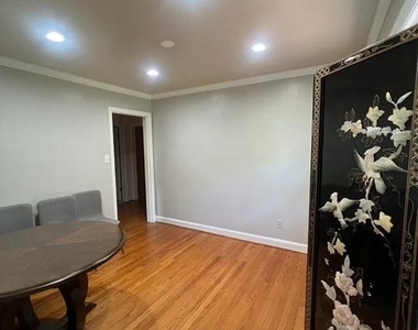 4114 Skyline Drive - Photo Thumbnail 11