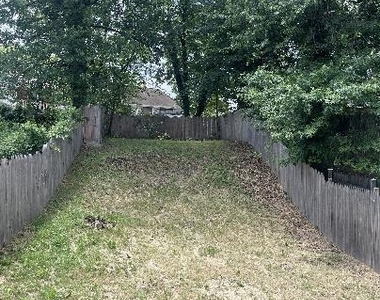 821 Maury Avenue - Photo Thumbnail 3