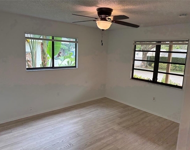 7206 8th Avenue Nw - Photo Thumbnail 7