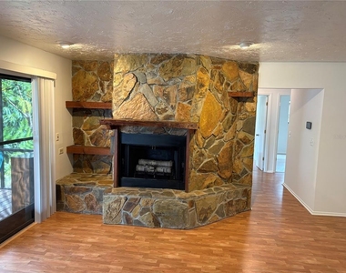 7206 8th Avenue Nw - Photo Thumbnail 2