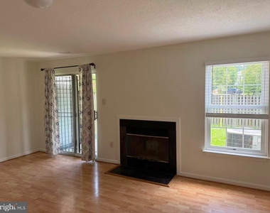 7818 Cloister Place - Photo Thumbnail 1