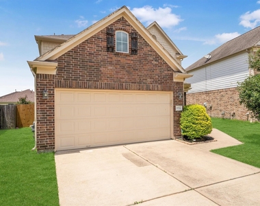 19714 Allenwick Hills Court - Photo Thumbnail 48