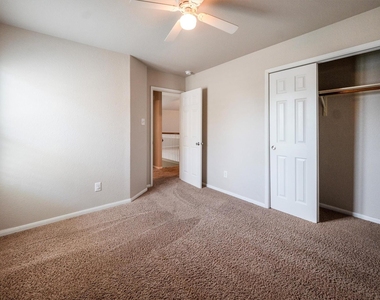 19714 Allenwick Hills Court - Photo Thumbnail 28