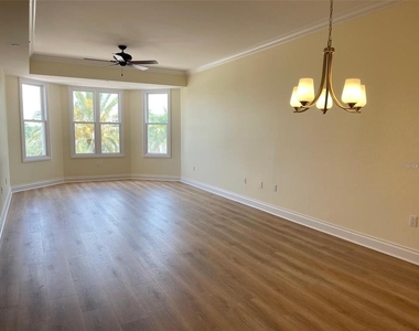 8111 Lakewood Main Street - Photo Thumbnail 15