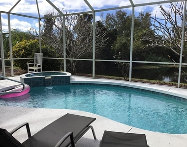 6222 Buckingham Street - Photo Thumbnail 1