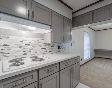 3523 Glen Haven Boulevard - Photo Thumbnail 5