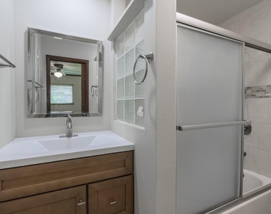 3523 Glen Haven Boulevard - Photo Thumbnail 11
