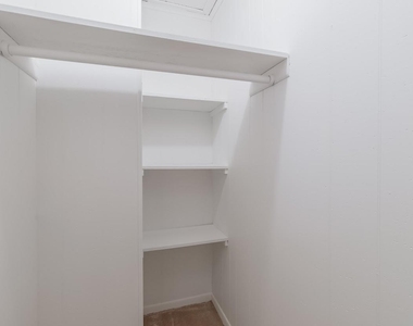 3523 Glen Haven Boulevard - Photo Thumbnail 12