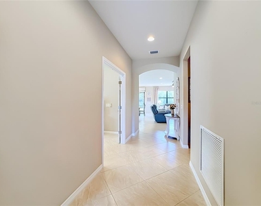 11230 Sandhill Preserve Drive - Photo Thumbnail 4