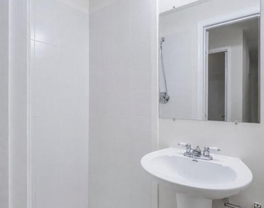 14435 Pebble Hill Lane S - Photo Thumbnail 21