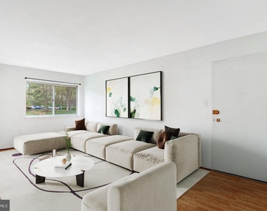 5115 Crossfield Court - Photo Thumbnail 4