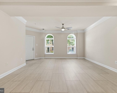317 Community Center Avenue - Photo Thumbnail 2