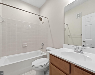 317 Community Center Avenue - Photo Thumbnail 27
