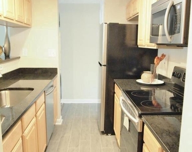 13112 Briarcliff Terrace - Photo Thumbnail 4