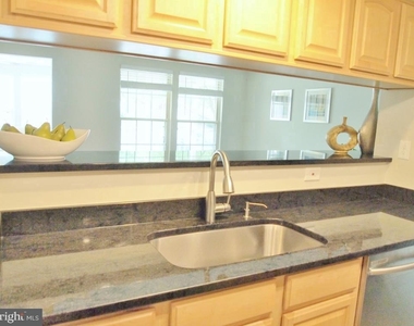 13112 Briarcliff Terrace - Photo Thumbnail 5