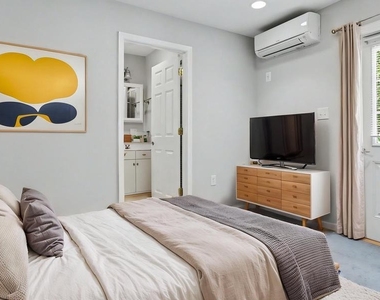 1106 Arcola Avenue - Photo Thumbnail 64