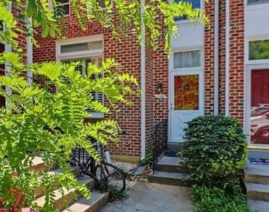 1106 Arcola Avenue - Photo Thumbnail 2