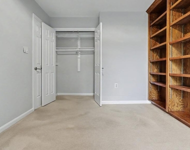 1106 Arcola Avenue - Photo Thumbnail 61