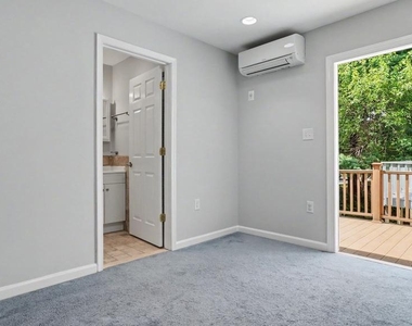 1106 Arcola Avenue - Photo Thumbnail 32