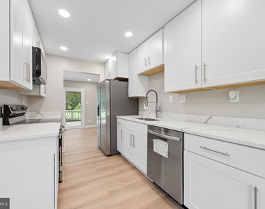12408 W Old Baltimore Road W - Photo Thumbnail 12