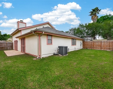 13431 Clarewood Drive - Photo Thumbnail 30