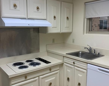 3383 S Leisure World Boulevard - Photo Thumbnail 5