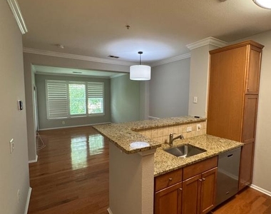 11800 Old Georgetown Road - Photo Thumbnail 7