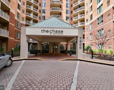 7500 Woodmont Avenue - Photo Thumbnail 1