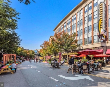 7500 Woodmont Avenue - Photo Thumbnail 43