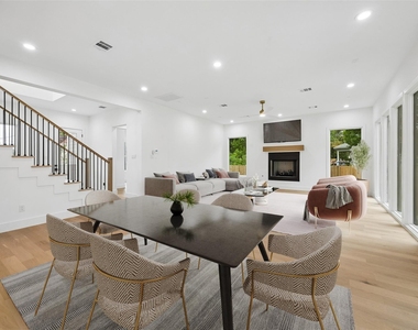 111 E 18th Street - Photo Thumbnail 8