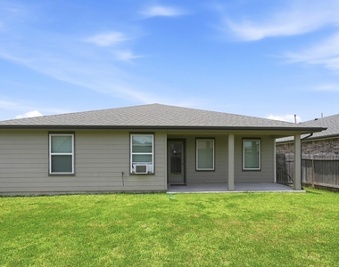 1826 Plantation Place - Photo Thumbnail 14