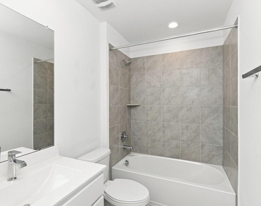 1826 Plantation Place - Photo Thumbnail 13