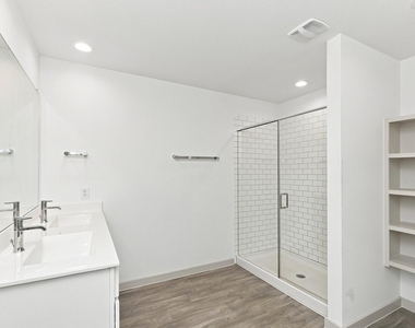 1826 Plantation Place - Photo Thumbnail 12