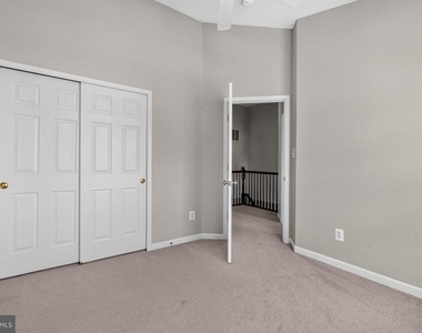 711 Wineberry Way - Photo Thumbnail 28