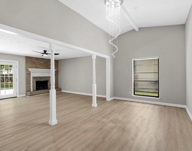 3902 Marywood Drive - Photo Thumbnail 9
