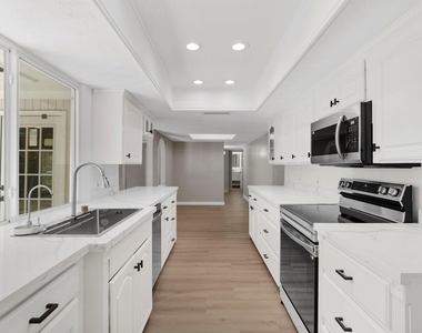 3902 Marywood Drive - Photo Thumbnail 1