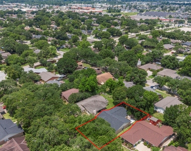 3902 Marywood Drive - Photo Thumbnail 42